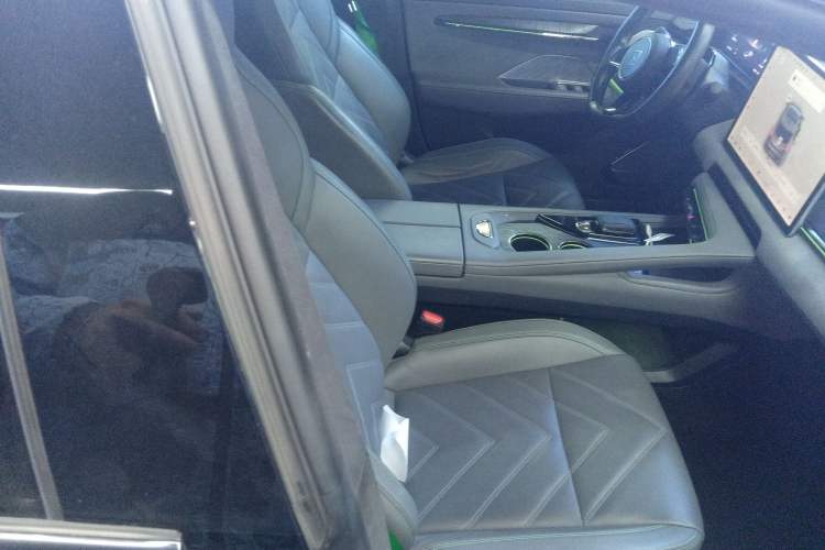 Used Zeekr 001 2021 Ultra-Long Range Dual-Motor YOU Version
