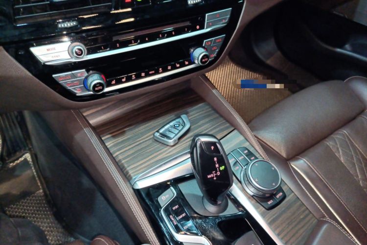 Used BMW 5 Series New Energy 2019 Updated 530Le Pioneer Edition