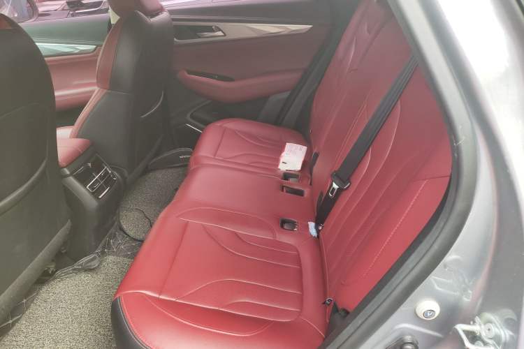 Used Changan CS85 COUPE 2019 1.5T DCT Dynamic Version China VI Standard