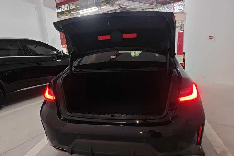 Used BMW 3 Series 2024 320Li M Sport Package
