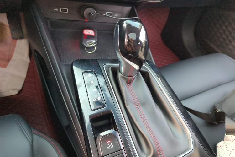 Used MG 5 2023 180 DVVT CVT Luxury Edition
