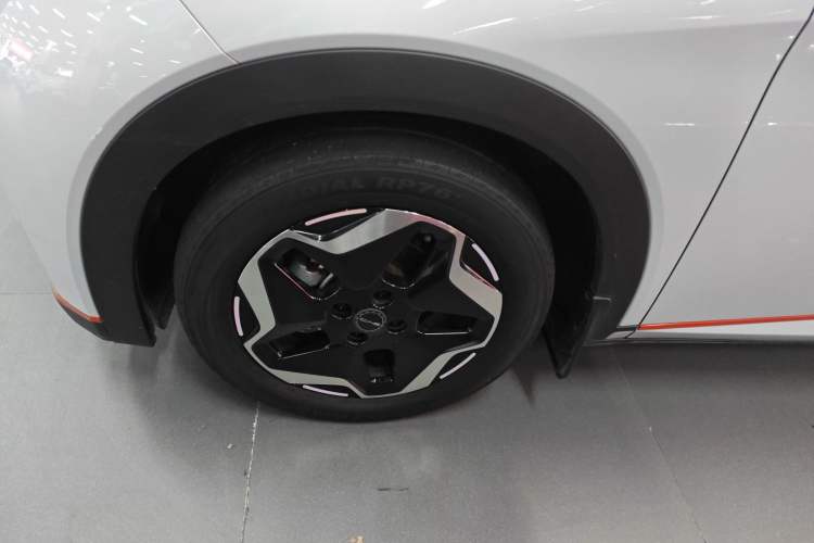 Used BYD Dolphin 2021 405 km Fashion Edition
