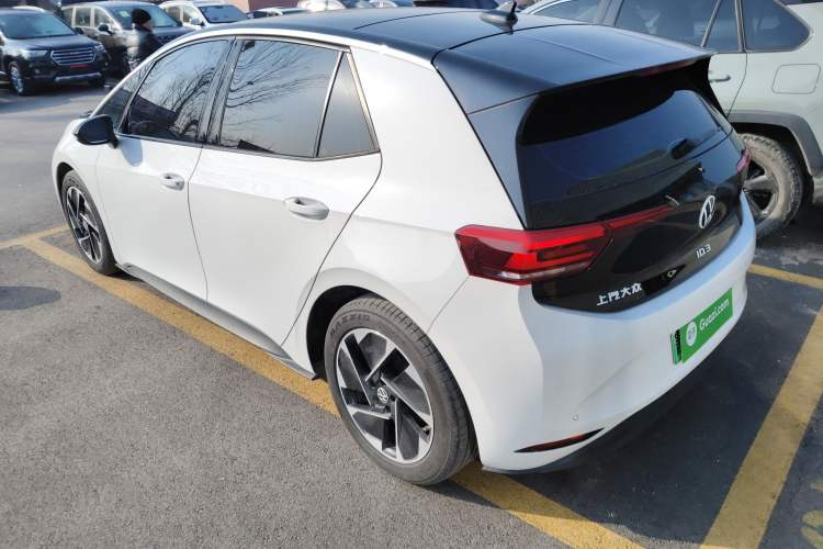 Used Volkswagen ID.3 2025 Smart Model Outstanding Oxygen Edition