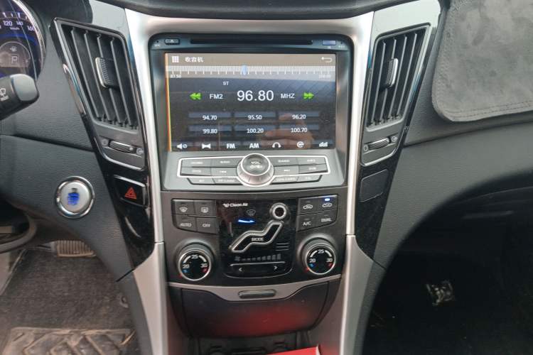 Used Hyundai Sonata 2014 2.0L Automatic Luxury Edition
