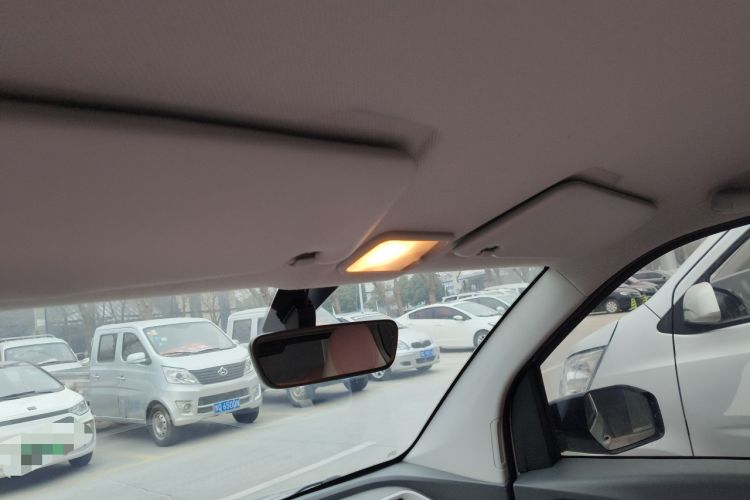 Used Wuling Hongguang MINIEV 2022 Macaron Premium Model – Lithium Iron Phosphate
