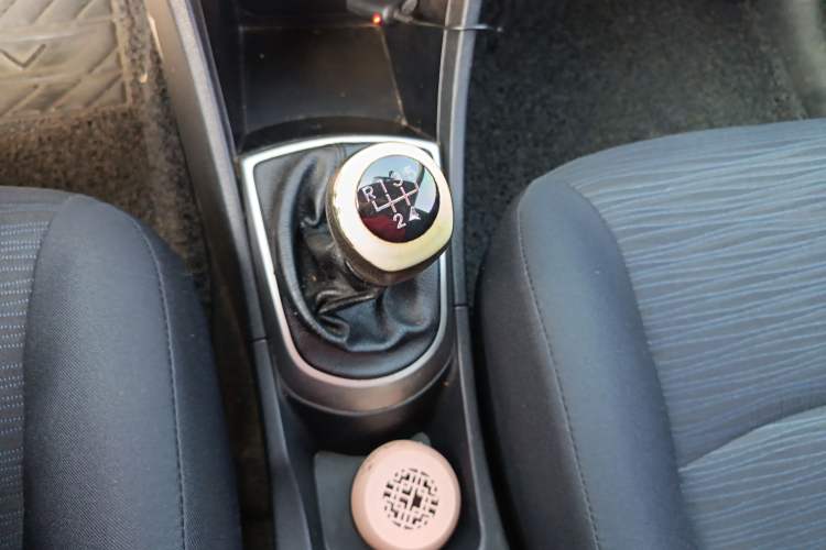 Used Hyundai Verna Ray 2014 1.4L Manual GLX