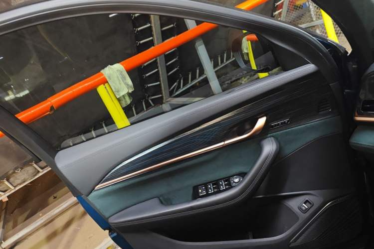 Used Geely Auto Monjaro L 2021 2.0TD DCT EVO Two-Wheel Drive Smart Luxury Version
