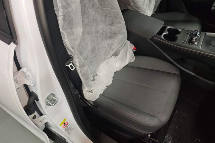 Used BYD Qin PLUS 2025 DM-i Smart Drive 55KM Leading Model