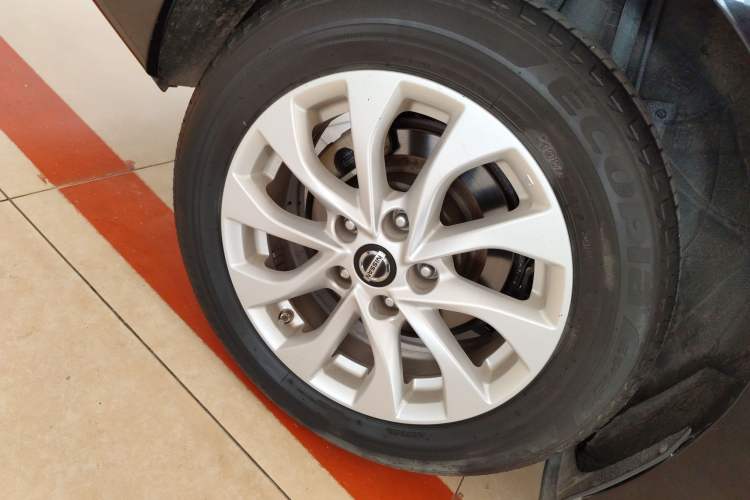 Used Nissan Sylphy 2019 1.6XV CVT Smart Connect Luxury Edition China VI Standard