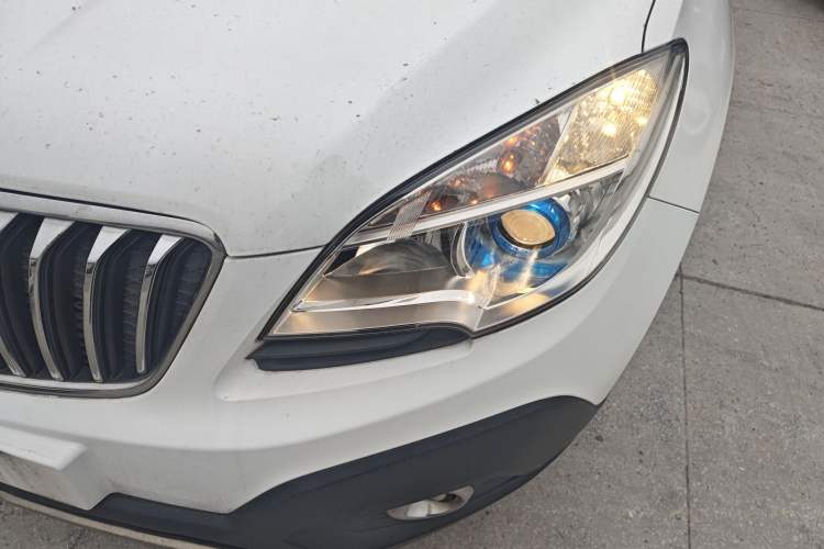 Used Buick Encore 2015 1.4T Automatic Two-Wheel Drive Urban Elite Version
