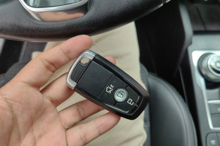 Used Ford Focus 2020 Sedan EcoBoost 180 Automatic Trend Edition
