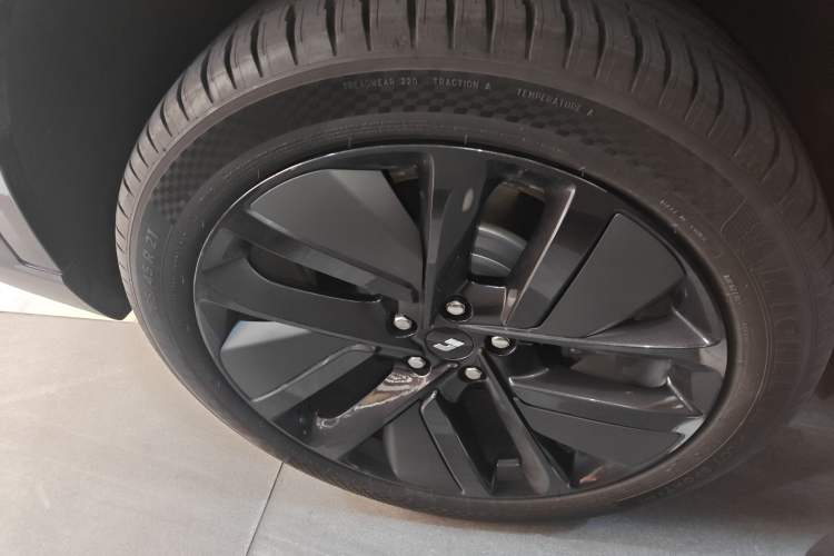 Used Li Auto L9 2024 Ultra Model
