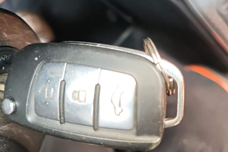 Used Geely Auto Vision X1 2017 1.3L Automatic Fun Edition
