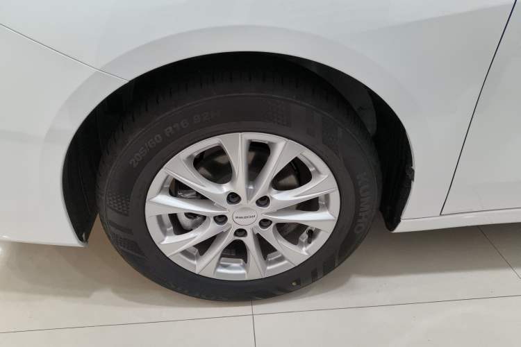 Used Roewe i5 2023 1.5L CVT Luxury Edition
