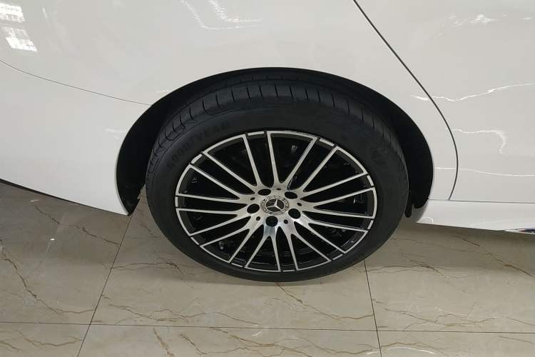 Used Mercedes-Benz C-Class 2023 Restyled C 260 L Sport Edition
