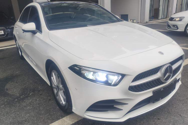 Used Mercedes-Benz A-Class 2022 Restyled A 200 L Sport Sedan Fashion Version
