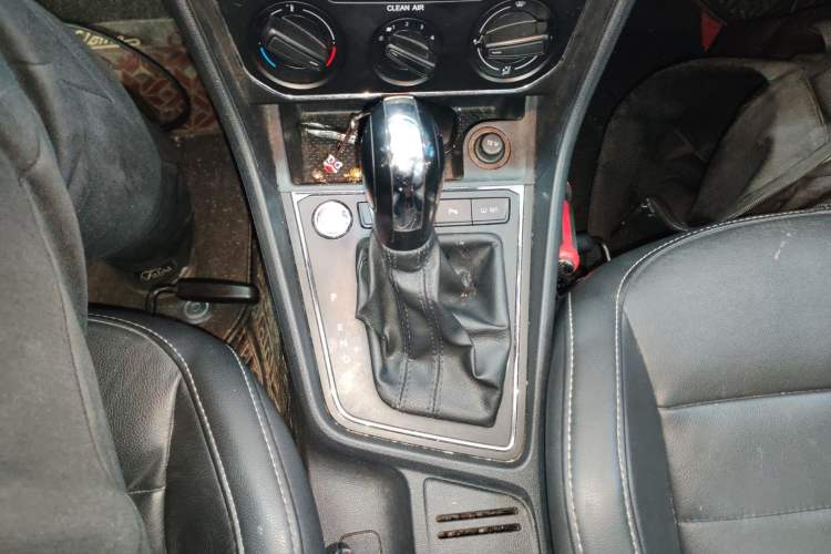 Used Volkswagen Lavida 2017 1.6L Automatic Comfort Edition