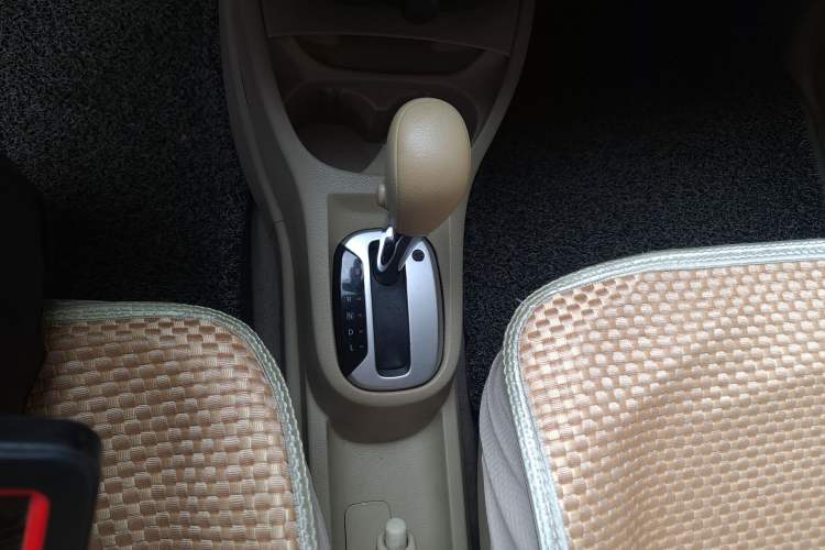 Used Nissan Livina 2013 1.6XL CVT Luxury Edition
