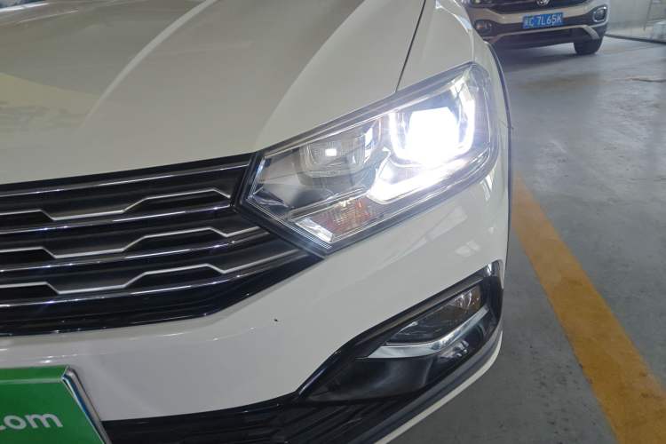 Used Volkswagen C-TREK 2018 230TSI DSG Comfort Model
