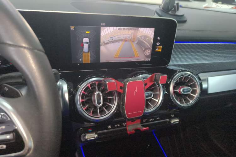 Used Mercedes-Benz GLB 2020 Facelift GLB 200 Fashion Edition
