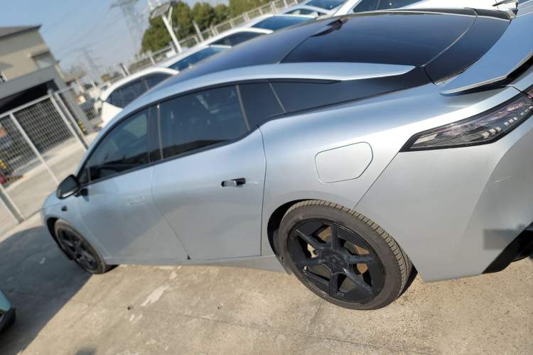 Used  GT 2023 560 Rear-Drive Seven-Wing Edition