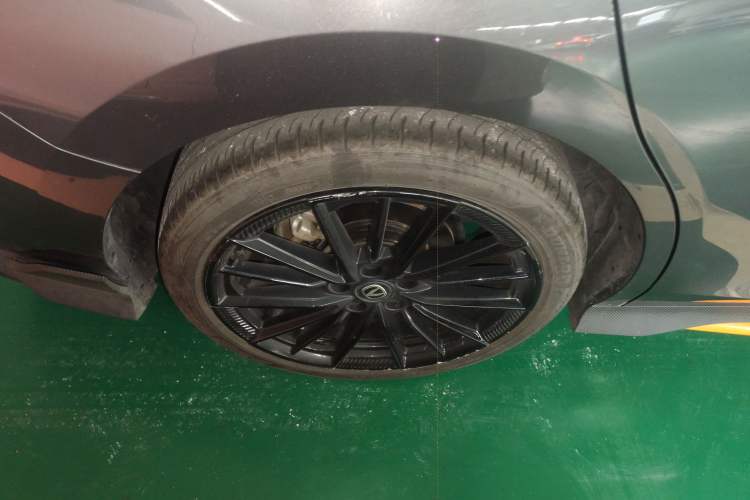 Used Changan UNI-V 2024 1.5T Prestige Sport Edition
