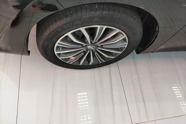 Used GAC Trumpchi M6 2021 270T DCT Luxury Edition (7-seater)
