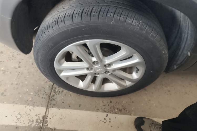 Used Chevrolet Trax 2018 330T Automatic Two-Wheel Drive Elite Model
