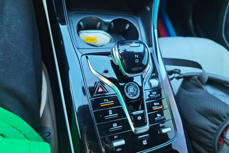 Used BYD Qin PLUS 2024 HONOR Edition DM-i 55KM Leading Model
