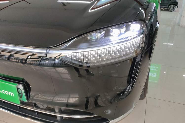 Used Hima AITO M9 2024 Range-Extended Ultra Version 52 kWh 5-Seater Model