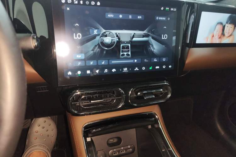 Used Leapmotor C01 2023 Range-Extended 316 Smart Edition
