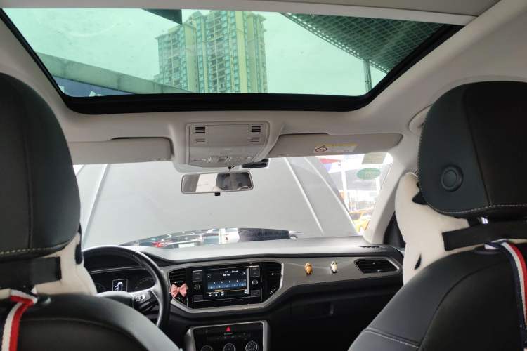 Used Volkswagen T-ROC 2020 230TSI DSG Two-Wheel Drive Advanced Version