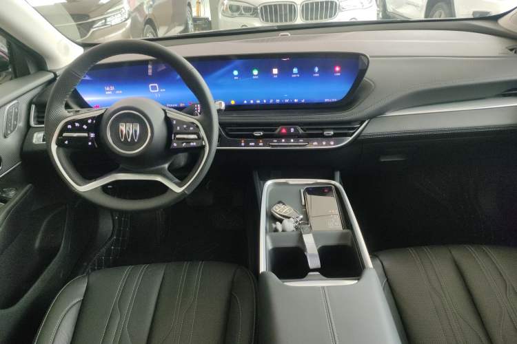 Used Buick LaCrosse 2026 Model Platinum Aivia Edition
