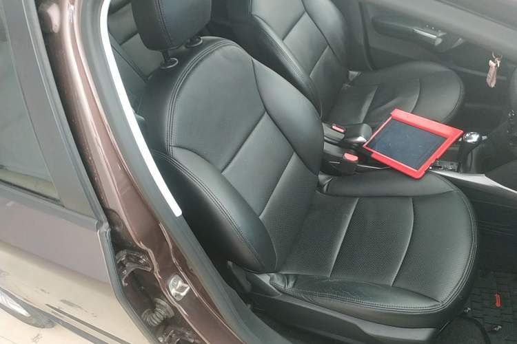 Used Peugeot 2008 2014 1.6L Automatic Trend Edition
