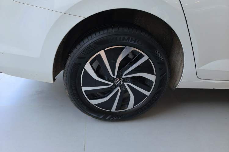 Used Volkswagen Lavida 2023 New Rui 1.5L Automatic New Yi Edition