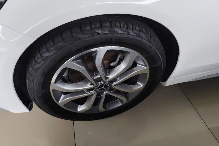 Used Mercedes-Benz C-Class 2017 Restyled C 180 L Fashion Edition Sport Version