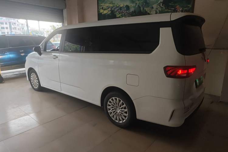 Used  Ruisheng Ace M7 2023 2.0L Automatic Long Wheelbase Business Version 9 Seats
