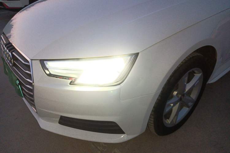 Used Audi A4L 2017 40 TFSI Ambition Edition