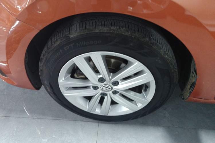 Used Volkswagen Santana 2015 Haval H6 1.6L Automatic Comfort Model