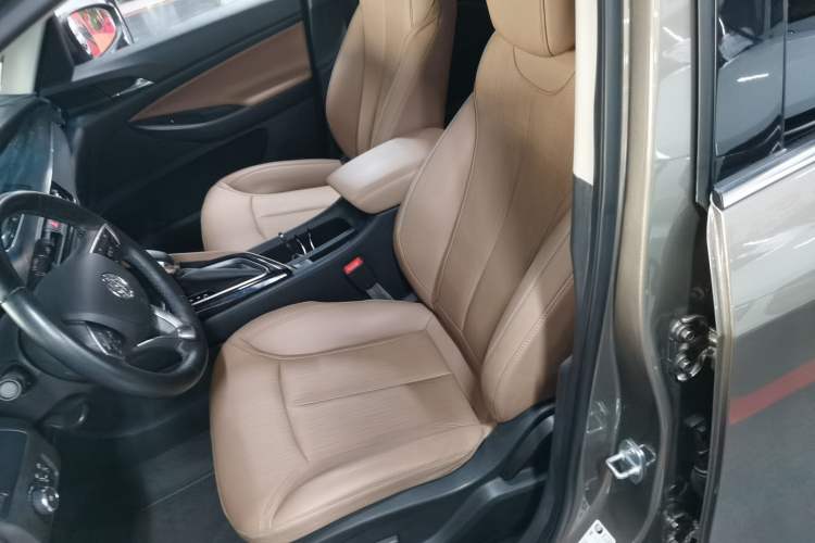 Used Buick GL6 2021 323T Mild Hybrid Connect Luxury Model
