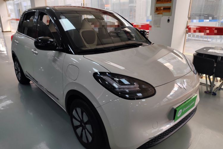 Used Wuling Bingo 2023 333 km Lingxi Connected+ Version
