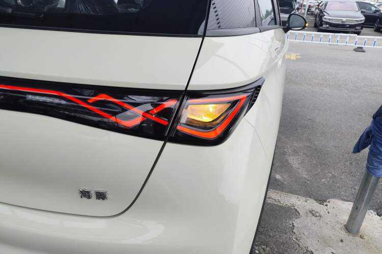 Used BYD Dolphin 2025 420km Free Edition
