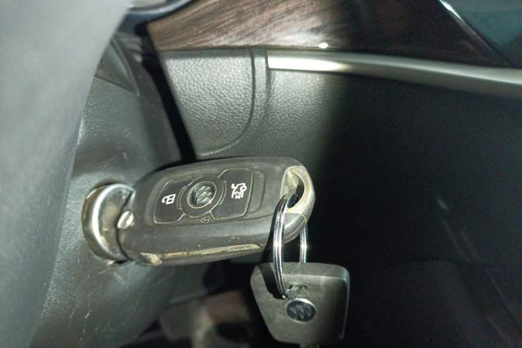 Used Buick Verano 2019 Sedan 20T Dual-Clutch Leading Model