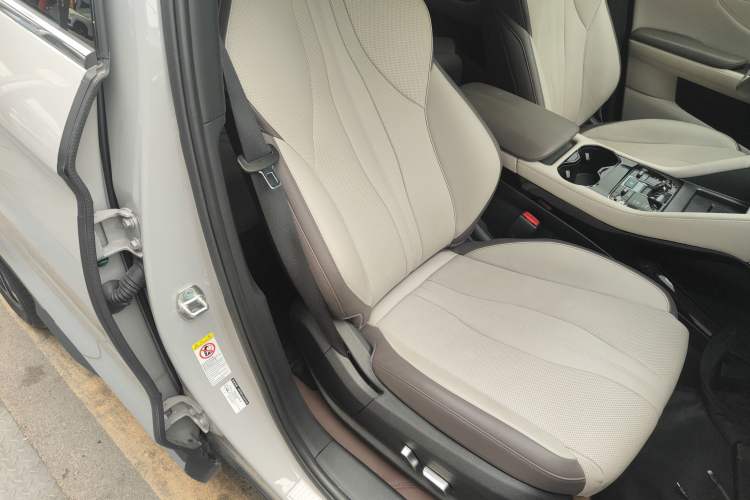 Used BYD Song PLUS New Energy 2025 EV 520km Premium Version