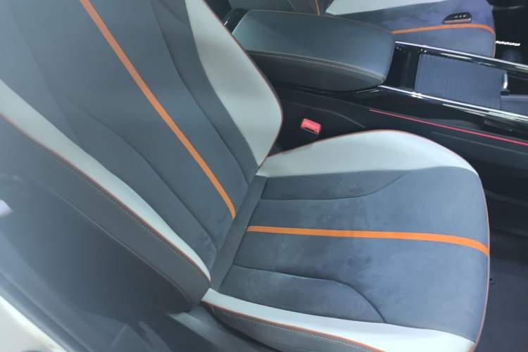 Used Volkswagen ID.6 CROZZ 2022 Long-Range PRO Edition