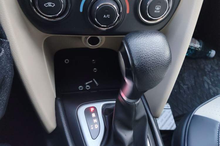 Used Fiat Viaggio 2012 1.4T Automatic Enjoyment Edition