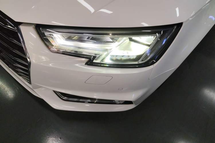 Used Audi A4L 2018 30th Anniversary Edition 40 TFSI Trendy Model