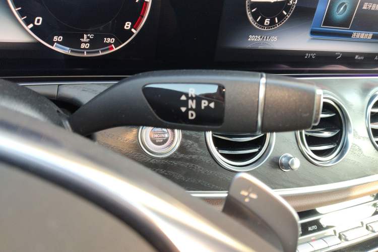 Used Mercedes-Benz E-Class 2017 E 200 L Sport 4MATIC
