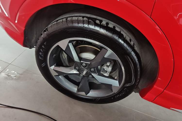 Used Audi Q3 2019 35 TFSI Fashion Dynamic Model