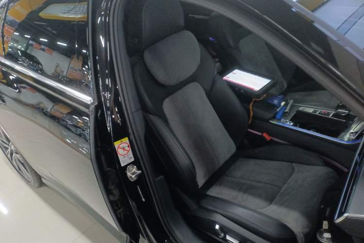 Used Audi A6L 2024 45 TFSI Prestige Dynamic Edition
